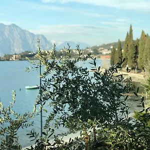 Lake Front , Malcesine Italien