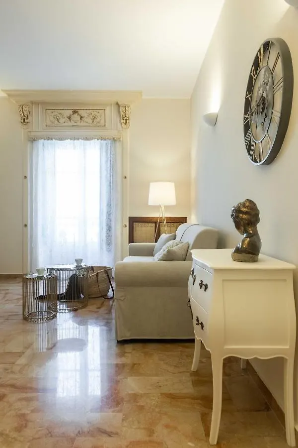 Appartamenti Porto Antico La Cala Palermo 0*,